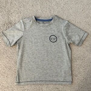 EUC Boys Vineyard Vines Performance T-Shirt - Size 3T